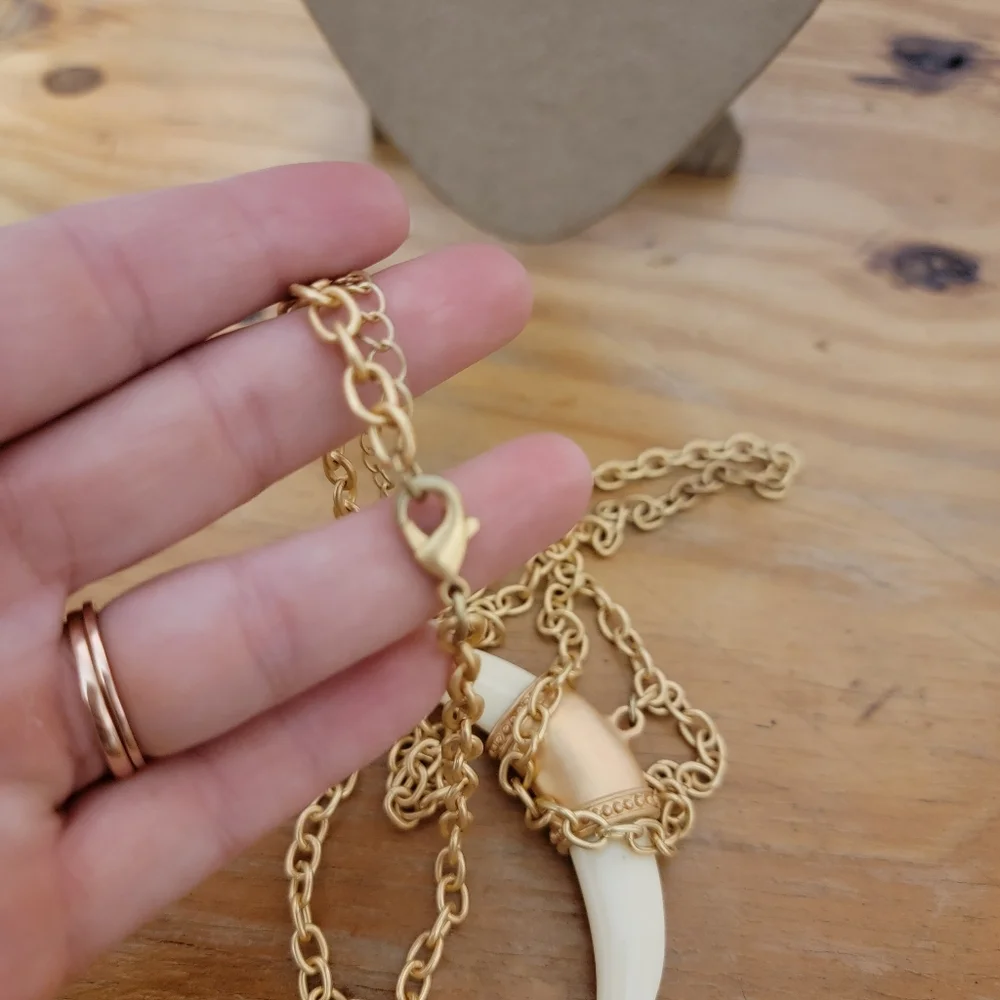 Plunder Blakely Gold Long Chain‎ Horn Necklace Comes With Box